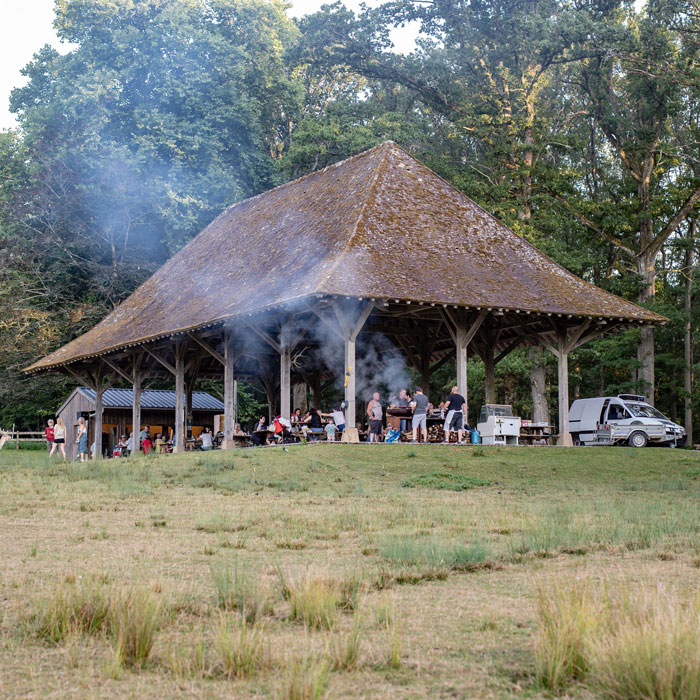 reservation-restauration-et-accès-Boutissaint-restauration-2 Lieu de réception pour les barbecues en extérieur dans le parc naturel de Boutissaint